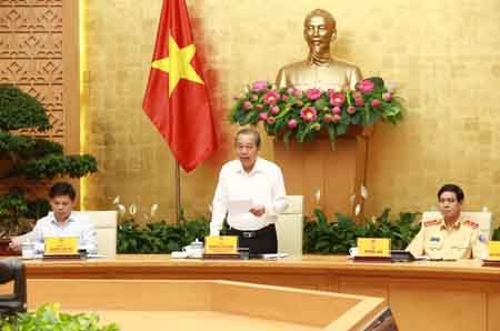 Sửa luật theo hướng tăng hình phạt đối với vi phạm ATGT - ảnh 1